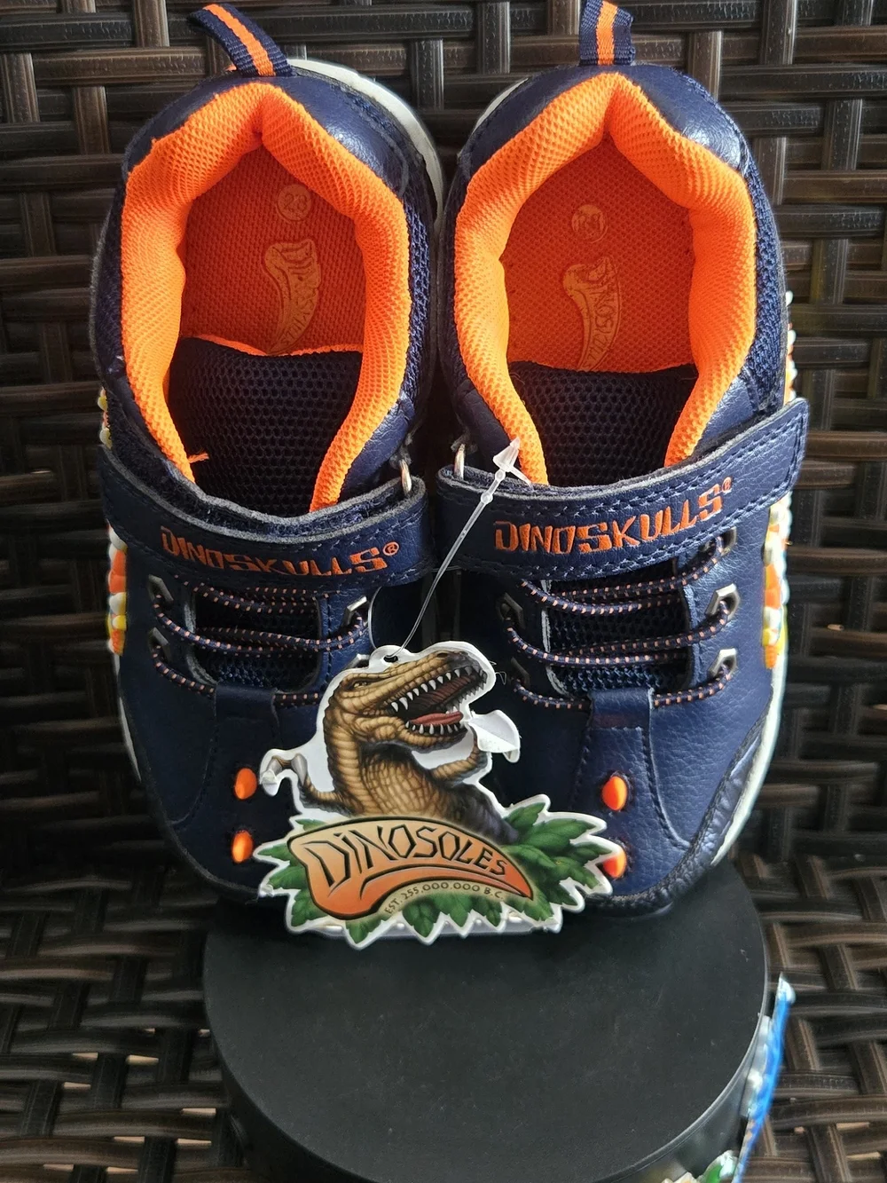 🦖Kids Navy & Orange Athletic Shoes 3D lights🦖11 Toddler